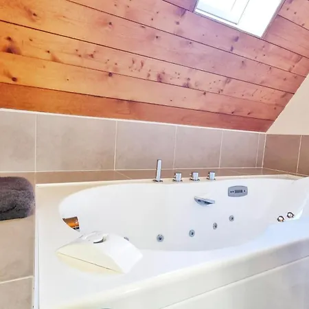 Ranch House - Grande Maison Au Calme - Parking