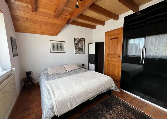 Ranch House - Grande Maison Au Calme - Parking *